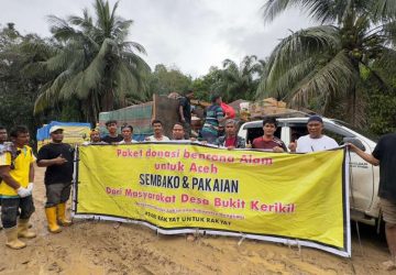 Disupport Anggota DPRD Bengkalis, Tim Relawan Desa Bukit Kerikil Salurkan Bantuan Ke Aceh Tamiang