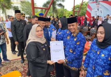 Bupati Bengkalis Serahkan SK PPPK Paruh Waktu kepada 3.700 Pegawai Pemkab Bengkalis