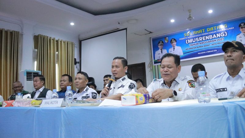 Wako Pekanbaru Saksikan Langsung Musrenbang Kecamatan Rumbai Barat, Warga Sampaikan Aspirasi Penting