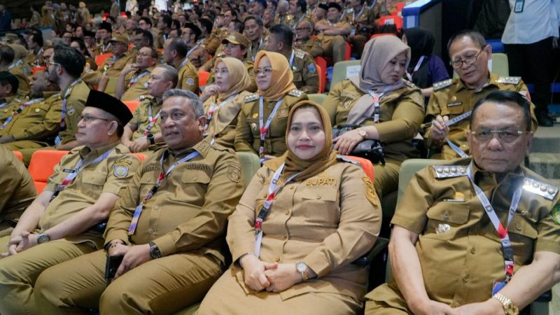 Bupati Bengkalis Hadiri Rakor Pemerintah Pusat dan Daerah, Presiden Prabowo Tekankan Kerja Nyata dan Keberpihakan Pada Rakyat