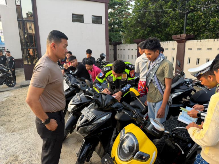 Tim gabungan Polres Indragiri Hilir (Inhil) melakukan tindakan tegas terhadap aksi balap liar