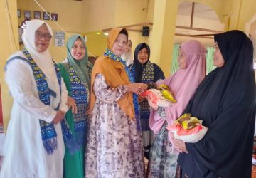 BKMT Kabupaten Kampar Gelar Aksi “Shalat dan Berbagi” di Surau Suluk Batu Belah