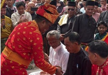 Langgam Jadi Lautan Manusia, Bupati Zukri Buka Festival Togak Tonggol dan Balimau Kasai
