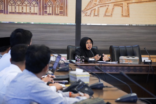 Bupati Afni Ultimatum PKS: Prioritaskan Tenaga Kerja Lokal untuk Tekan Pengangguran di Siak