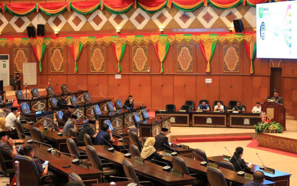 Pemprov Riau Sampaikan LKPJ 2025 ke DPRD, Sekdaprov Tekankan Akuntabilitas Kinerja