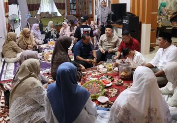 Suasana Haru dan Pererat Silaturahmi, Kanwil Kemenag Riau Santuni Hampir Seribu Kaum Dhuafa