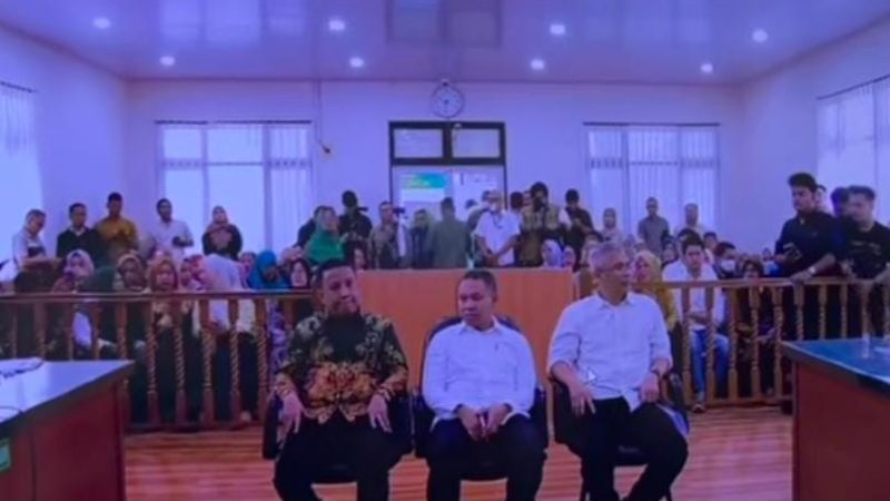 Bantah Terima Aliran Dana, Gubernur Riau Nonaktif Abdul Wahid Jalani Sidang Perdana di PN Tipikor Pekanbaru