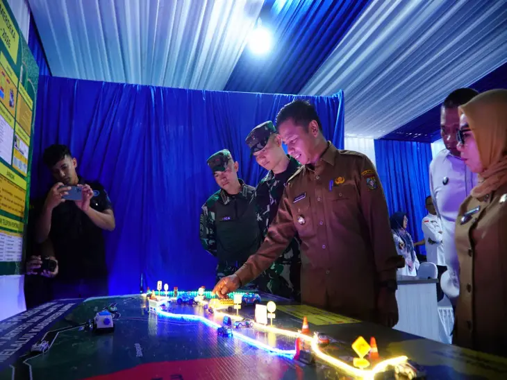 Pastikan Arus Mudik Aman, Bupati Ahmad Yuzar Tinjau 8 Posko Terpadu di Jalur Lintas Kampar