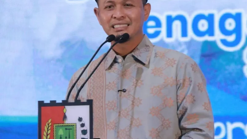 Walikota Pekanbaru Dijadwalkan Salat Id di Lapangan Hang Jebat, Ada Hadiah Dua Tiket Umrah Gratis