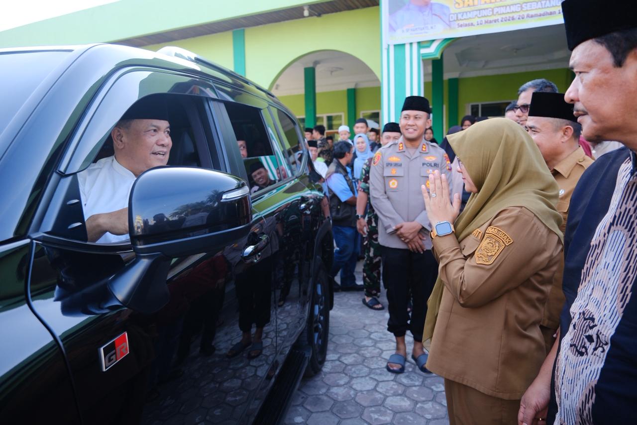 Safari Ramadan di Tualang, Plt Gubri SF Hariyanto Bawa Angin Segar bagi Keuangan Pemkab Siak