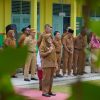 Bernostalgia di Sekolah Dasar, Bupati Siak Afni Zulkifli Beri Motivasi Siswa SDN 02 Kampung Dalam