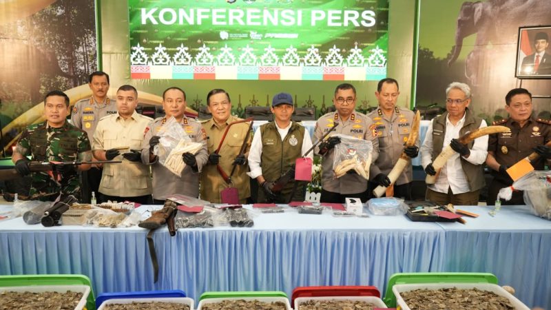 Polda Riau Gulung Sindikat Pemburu Gajah Tanpa Kepala, 15 Tersangka Ditangkap