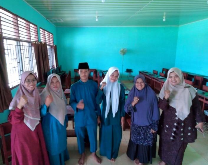 Menembus Batas! Dua Pelajar SMPN 1 Kampar Kiri Hilir Sabet Prestasi 10 Besar Nasional