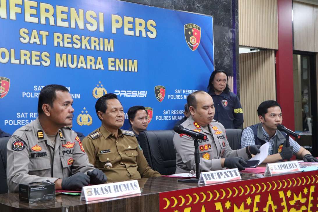 Polres Muara Enim Bongkar Sindikat Pencurian Aset Pasar Inpres, 163 Rolling Door dan Puluhan Pintu Toilet Digasak