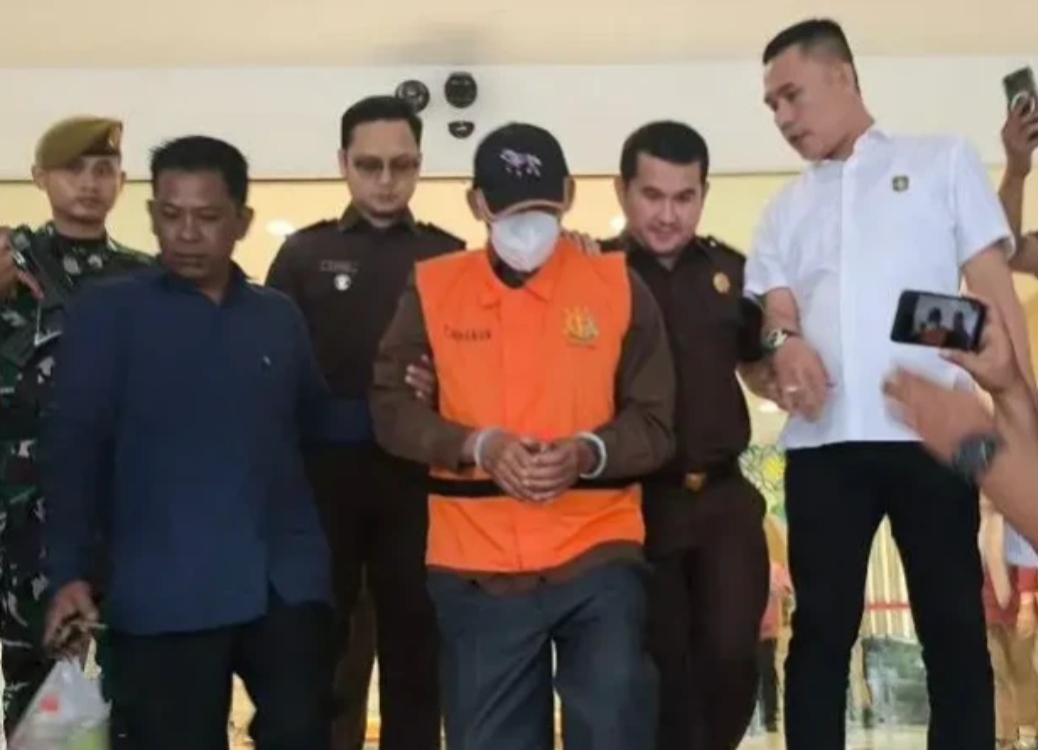 Korupsi Aset Negara Rp30 Miliar, Eks Sekretaris Dinas Koperasi Bengkalis Resmi Ditahan Kejati Riau
