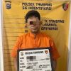 Pria di Kampar Nekat Cekik dan Ayunkan Kapak ke Tetangga, Kini Diringkus Polisi