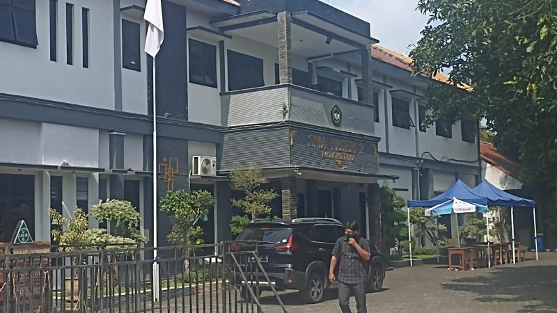 Pastikan Akuntabilitas Anggaran Sarpras 2025 di SMAN 2 Mojokerto, Konfirmasi Awak Media Masih Terganjal