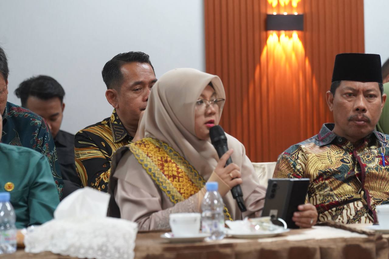 Perjuangkan Keadilan Fiskal, Bupati Siak dan Plt Gubri Kompak Suarakan Kemandirian Daerah di Forum FKMR