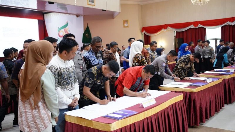 Perkuat Zona Integritas, Petugas Samsat se-Riau Teken Pakta Integritas: Langgar Aturan, Siap Dicopot