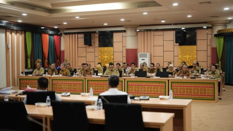 Finalisasi LKPJ 2025, Pemprov dan DPRD Riau Fokus Benahi BUMD serta Genjot PAD