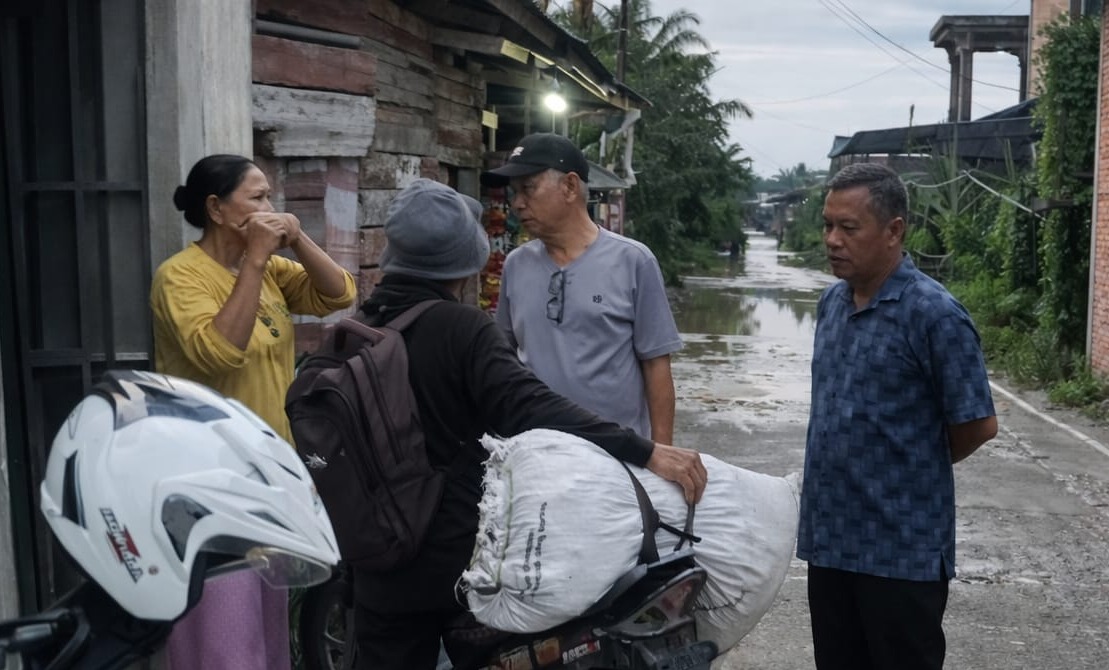 Respons Cepat Keluhan Warga, Dinas PUPR Rohil Tinjau Titik Banjir Lumpur Pasang di Bagan Punak Pesisir