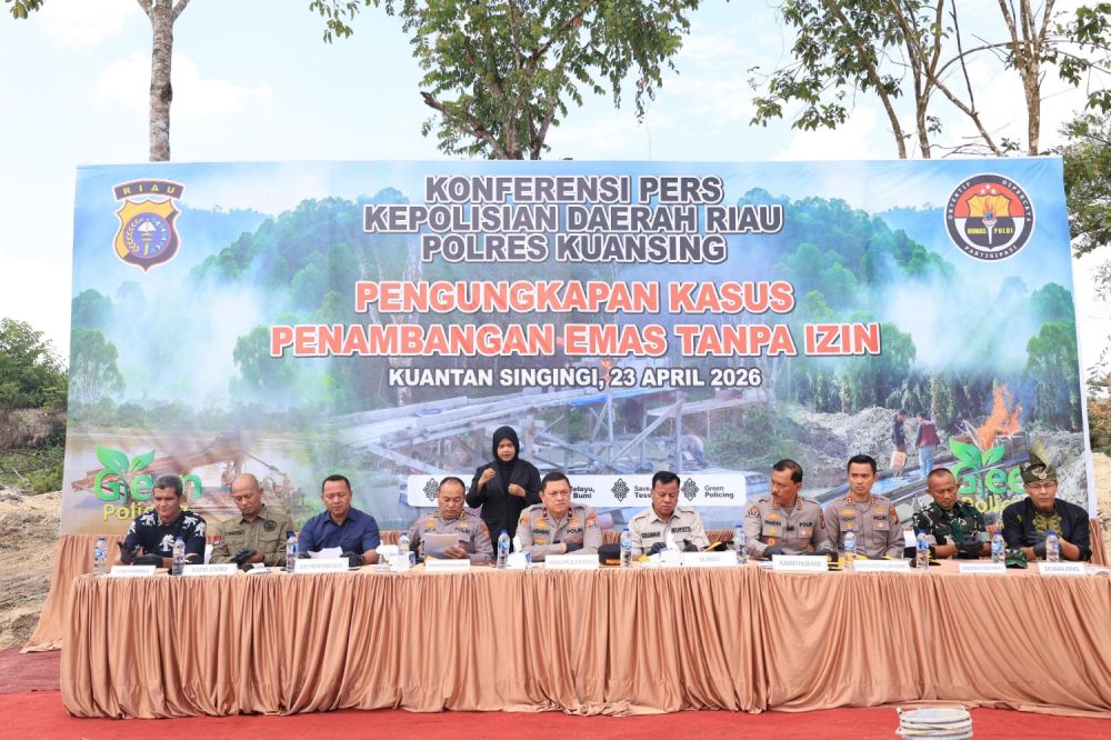 Gunakan Strategi Green Policing, Wakapolda Riau Pimpin Pemusnahan 1.167 Rakit PETI di Kuansing
