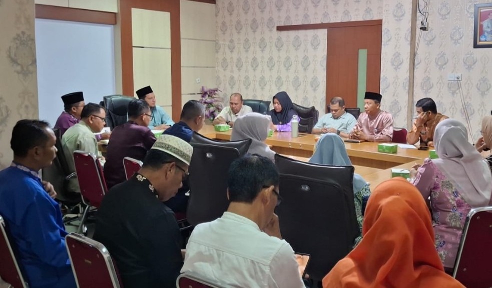 Mantapkan Persiapan Hardiknas 2026, Plt Kadisdik Pekanbaru Kumpulkan Seluruh Jajaran dan Kepala Sekolah