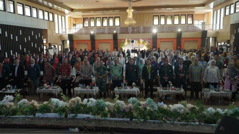 Resmi Dilantik, Bupati Herman Tekankan Peningkatan Pelayanan Kesehatan