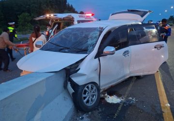 Tragedi Maut di Tol Permai KM 14, Dua Penumpang Meninggal Dunia Akibat Kecelakaan Tunggal