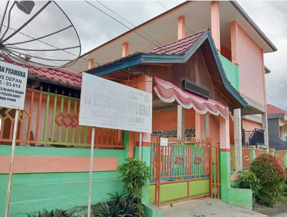 Diterpa Isu Pungli Dana Sertifikasi Guru, Kepala SDN 043/XI Koto Renah Berikan Klarifikasi Tegas