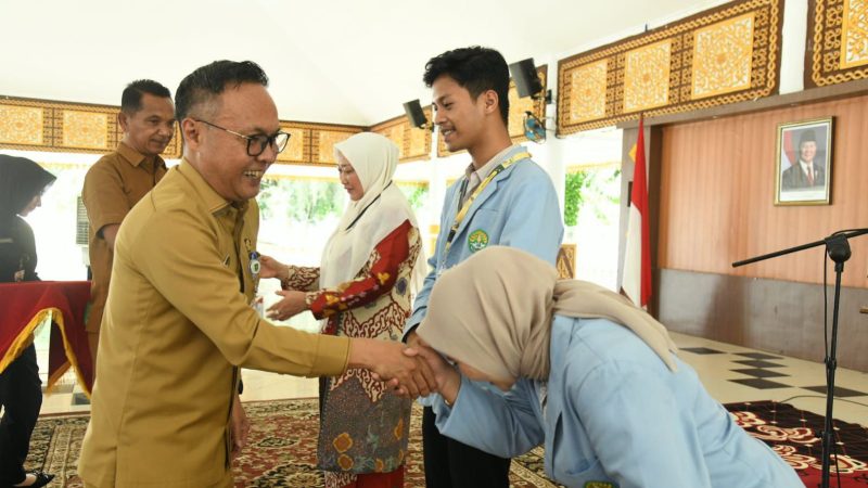 Buka Kukerta UNRI 2026, Pemkab Bengkalis Ajak Mahasiswa Kolaborasi Atasi Stunting hingga Karhutla