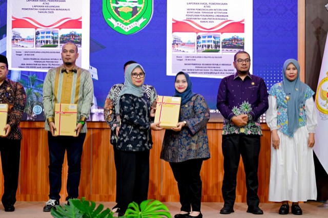 Terima LHP LKPD 2025, Pemkab Bengkalis Berhasil Pertahankan Predikat WTP