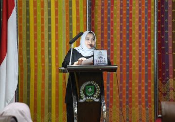 Bupati Kasmarni Serahkan Ranperda Pertanggungjawaban APBD 2025 ke DPRD Bengkalis