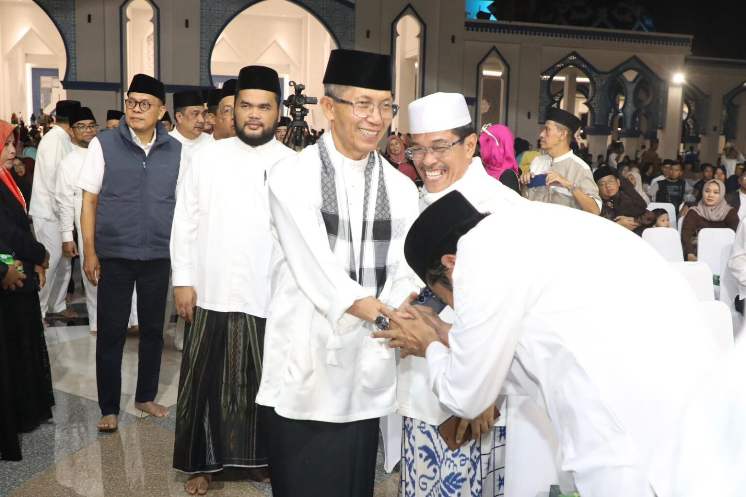 Ribuan Jemaah Padati Tablig Akbar 1 Muharram 1448 H di Batam, Wali Kota Amsakar Achmad Bacakan Puisi Religius