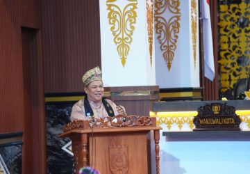 Sukses Benahi Jalan hingga Dongkrak PAD, Duet Agung-Markarius Panen Pujian dari Plt Gubri