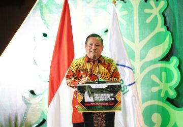 Tingkatkan Mutu Layanan, Plt Gubernur Riau SF Hariyanto Minta Tenaga Farmasi Perketat Pengawasan Obat
