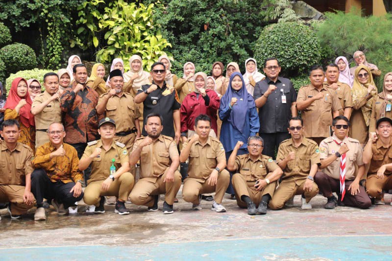 Plt Bupati Bekasi Tinjau SMAN 2 Tambun Selatan yang Terpilih Sebagai Sekolah Maung