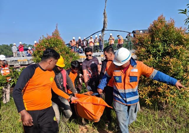 Pekerja TPK Perawang Terpeleset ke Sungai, Tim SAR Pekanbaru Temukan Korban Meninggal Dunia