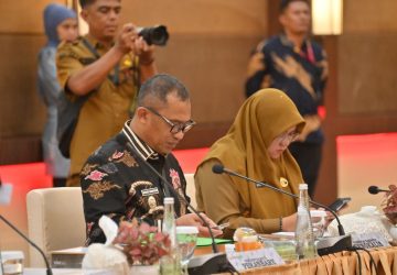 Wakil Bupati Bagus Santoso Hadiri RUPS BRK Syariah, Komit Dorong Pertumbuhan Ekonomi Daerah