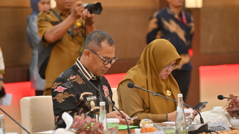 Wakil Bupati Bagus Santoso Hadiri RUPS BRK Syariah, Komit Dorong Pertumbuhan Ekonomi Daerah