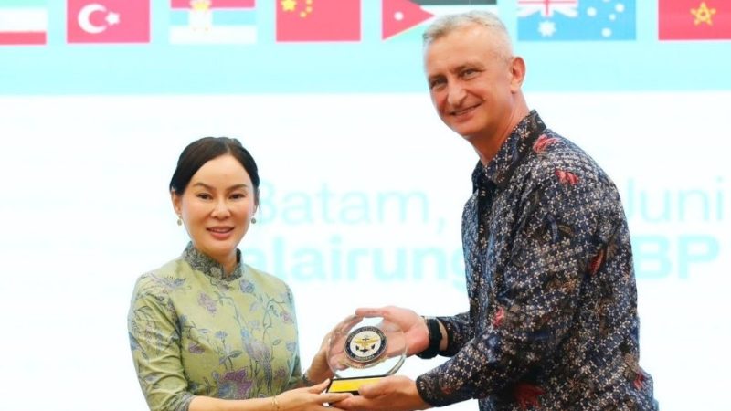 Terima Atase Pertahanan 19 Negara, Li Claudia Tegaskan Posisi Strategis Batam