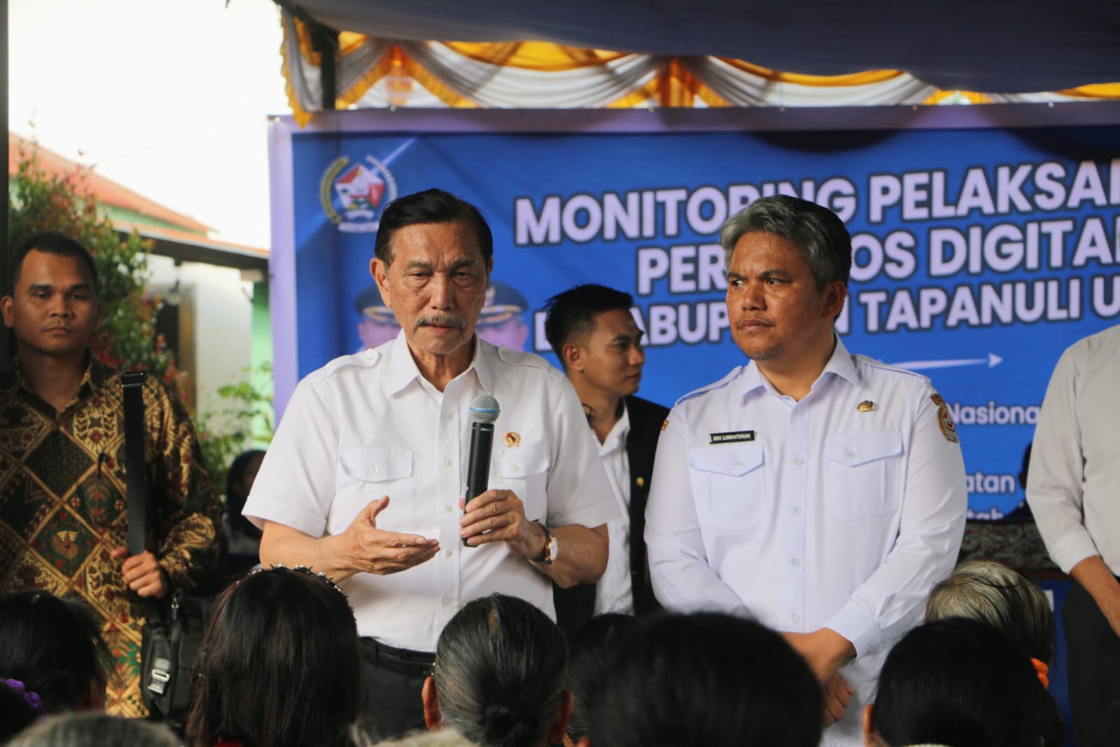 LBP Turun ke Taput Bersama Theo Chee Hean, Tinjau Transformasi Digital Bansos
