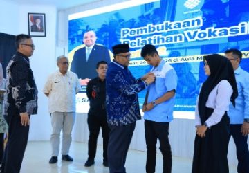 Buka PVN Batch 3 di BPVP Padang, Wamenaker Tegaskan Pentingnya Investasi SDM Siap Kerja