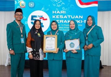 Terima Penghargaan dari Tri Tito Karnavian, Siti Sarifah Apresiasi Kerja Keras Kader PKK Siak