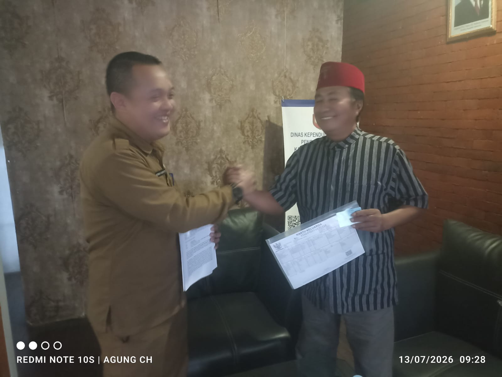 Momen Peringatan Nasional 13 Juli, Edi Weliang Lakukan Perbaikan Adminduk Penghayat Kepercayaan di Dispendukcapil Mojokerto