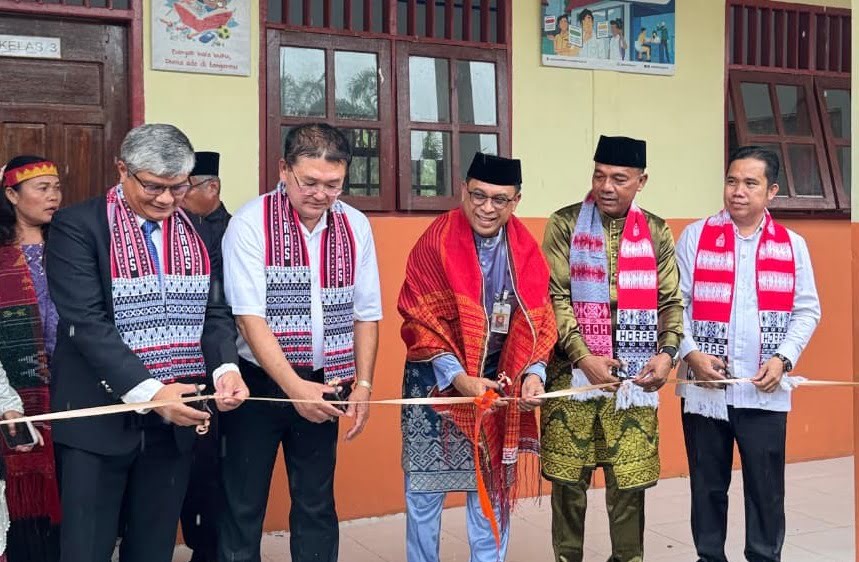 Sinergi Bangun SDM, Sekda Rohil Resmikan Gedung Baru SD Advent Bangko Kiri