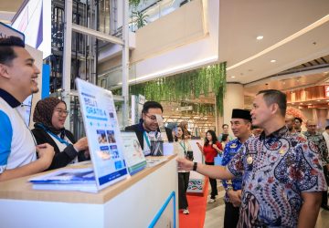 Wako Agung Nugroho Apresiasi Pameran Kesehatan ‘Health in Motion 2026’ di Living World Pekanbaru