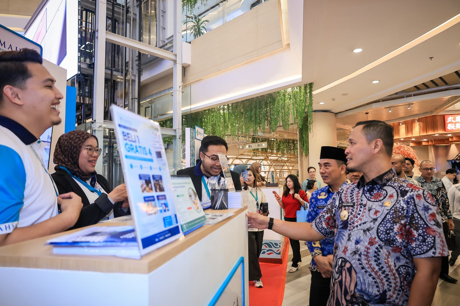 Wako Agung Nugroho Apresiasi Pameran Kesehatan 'Health in Motion 2026' di Living World Pekanbaru