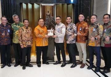 Plt Gubernur Riau Audiensi dengan Direksi BRI Pusat, Bahas Tata Kelola Keuangan dan Ekonomi Daerah