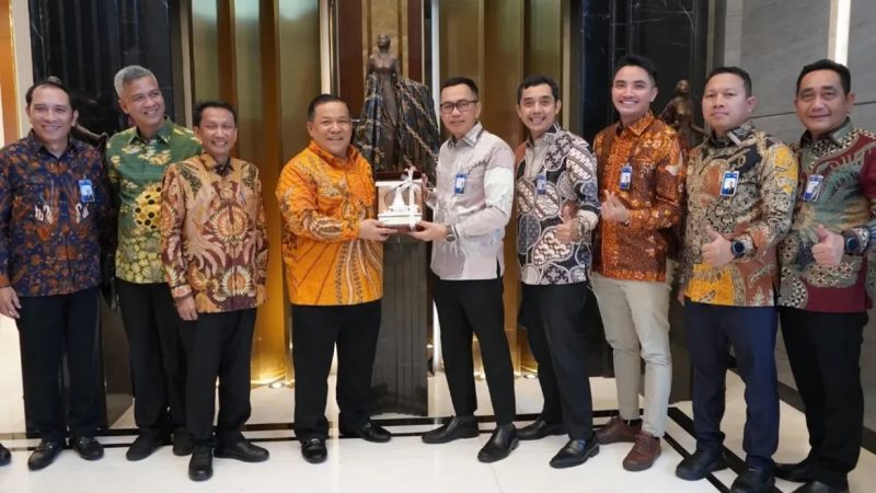 Plt Gubernur Riau Audiensi dengan Direksi BRI Pusat, Bahas Tata Kelola Keuangan dan Ekonomi Daerah